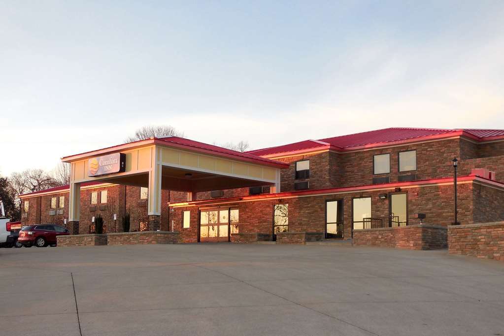 Pulaski Giles Hotel Inn And Suites מראה חיצוני תמונה